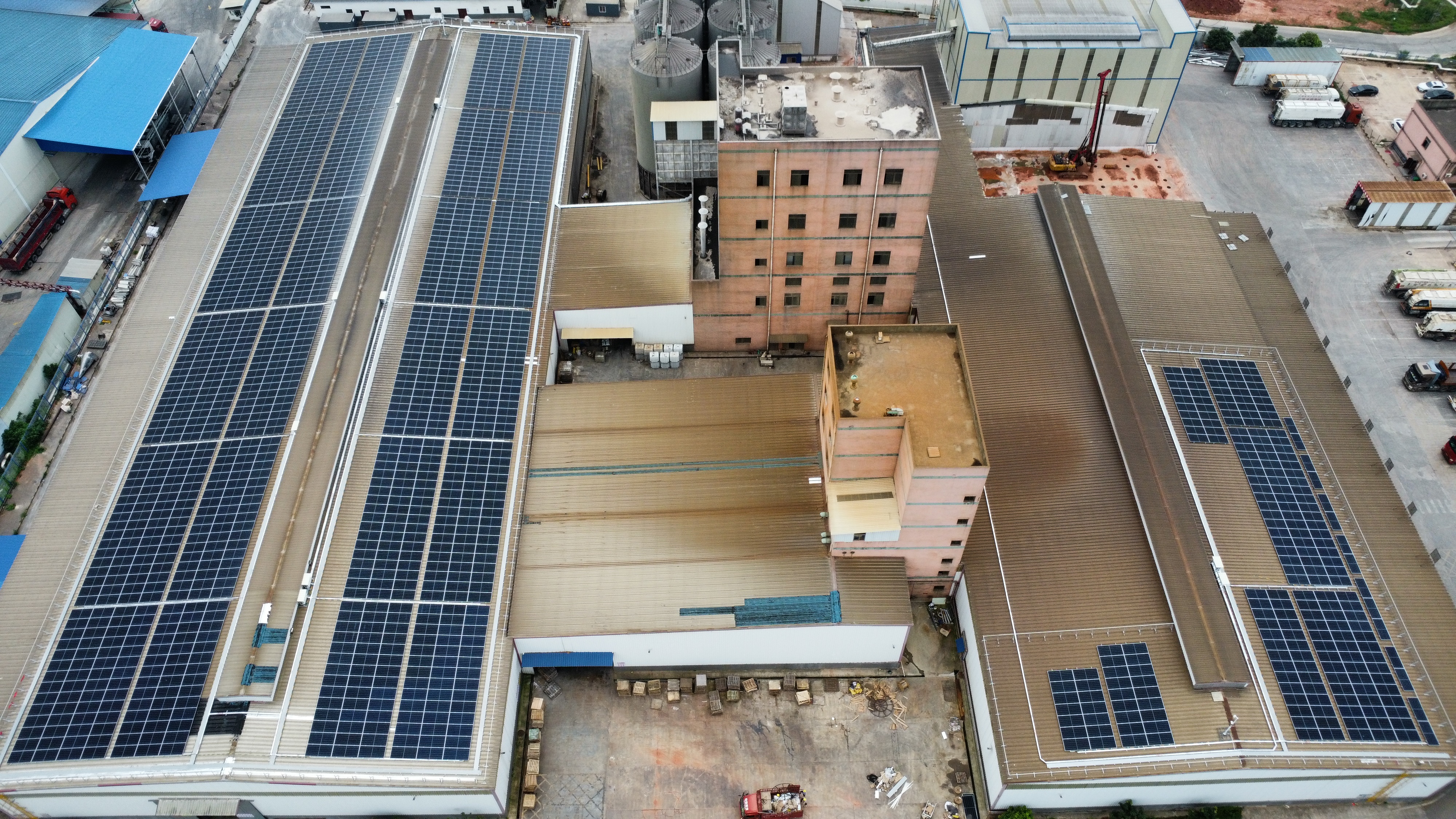 增“光”添绿!多多28电力多个项目并网发电